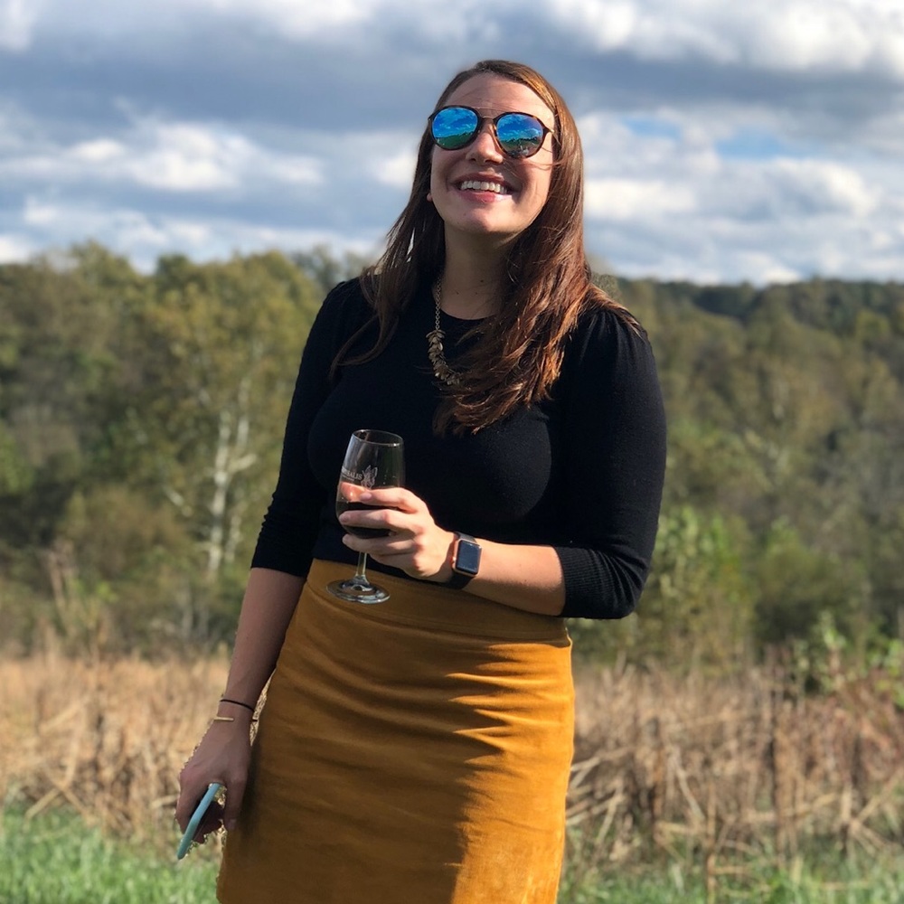 Meet your Posher, Laurie